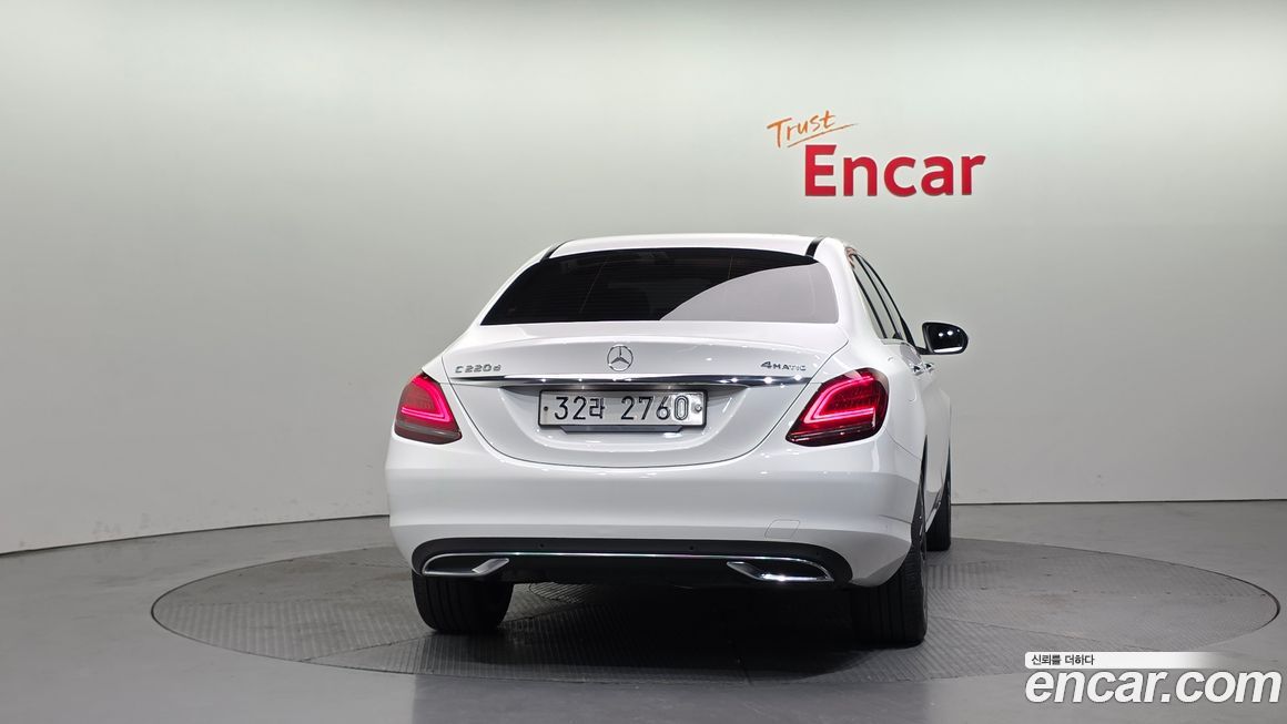 Mercedes-Benz C-Class 2019