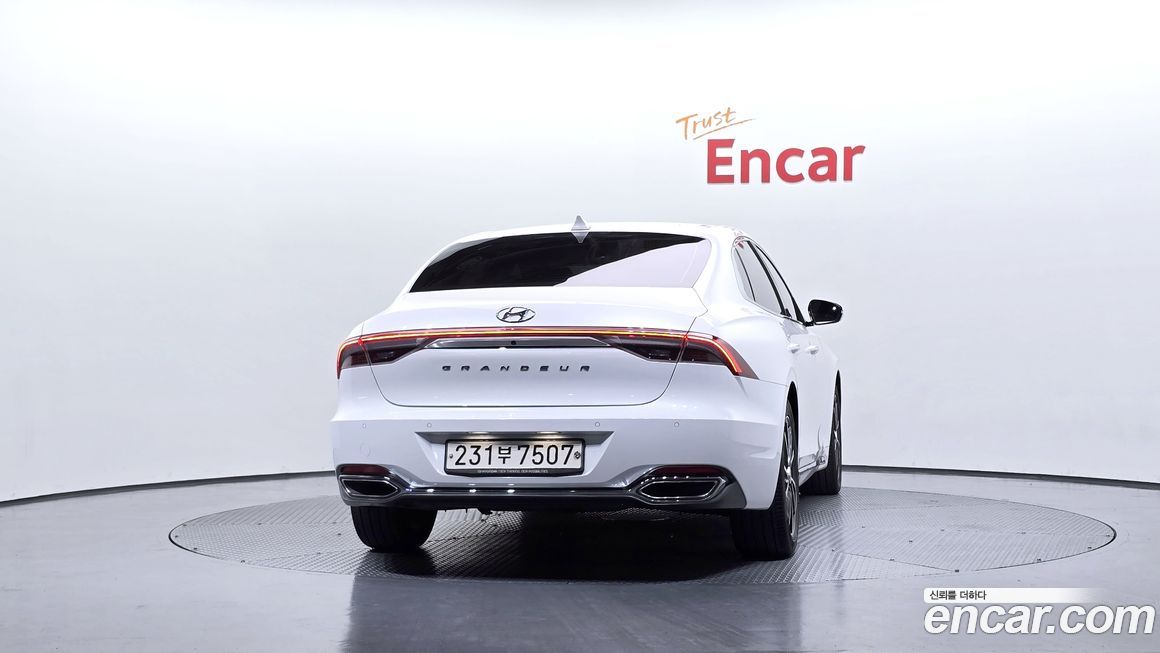 Hyundai Grandeur 2020