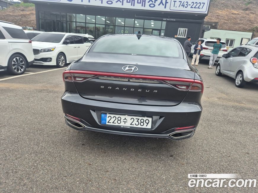 Hyundai Grandeur 2021