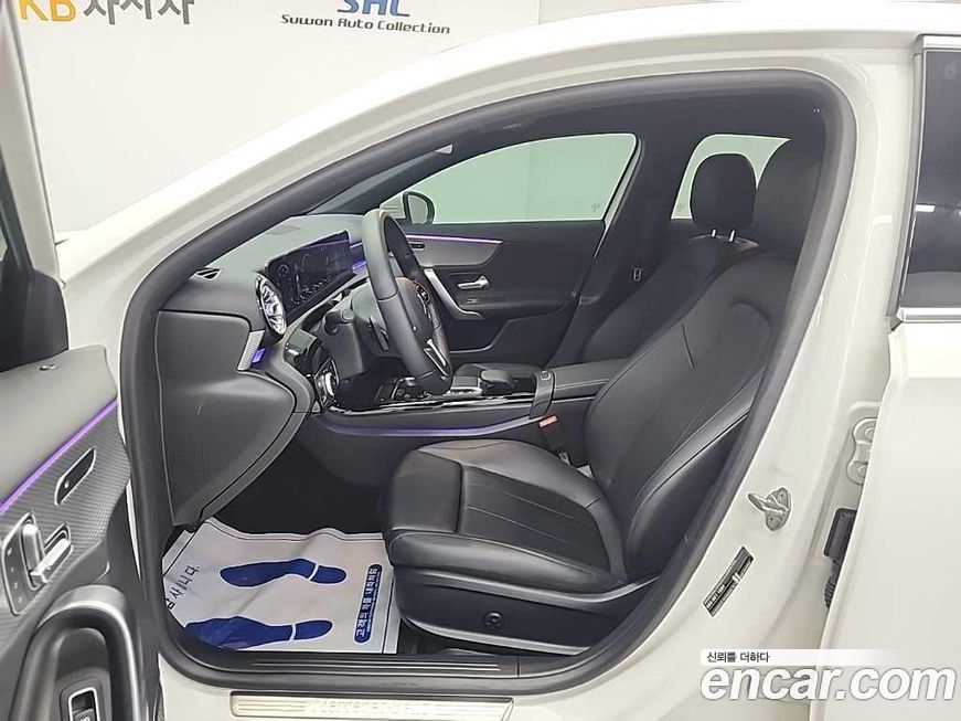 Mercedes-Benz A-Class 2021