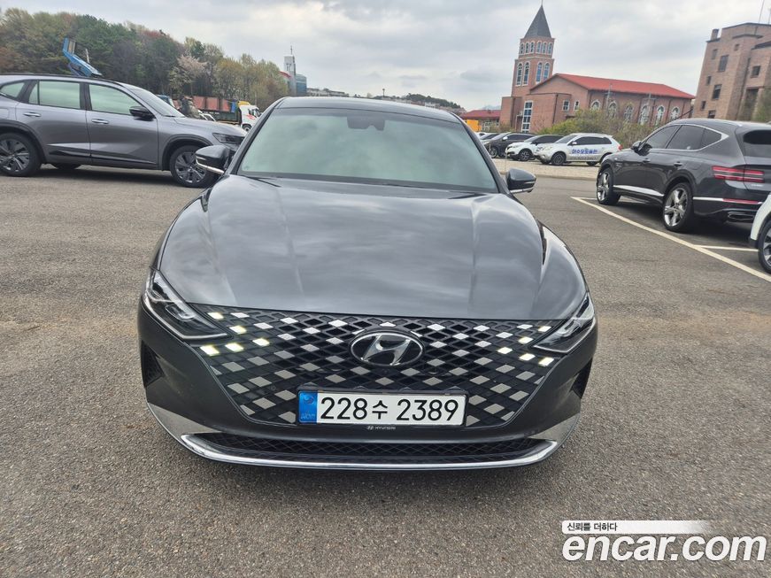 Hyundai Grandeur 2021