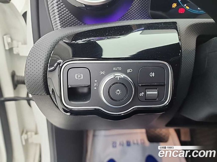 Mercedes-Benz A-Class 2021