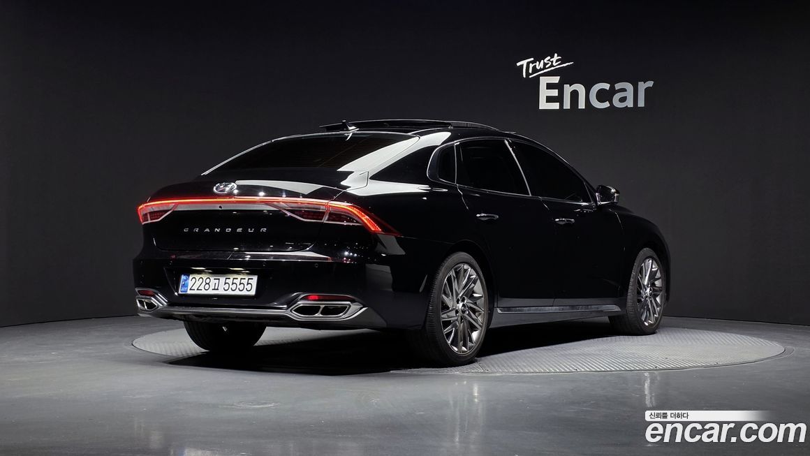 Hyundai Grandeur 2021