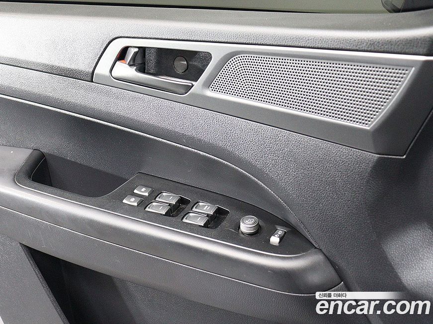 KG_Mobility_Ssangyong Rexton 2023