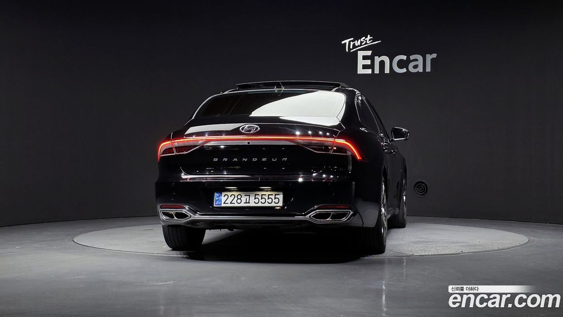 Hyundai Grandeur 2021