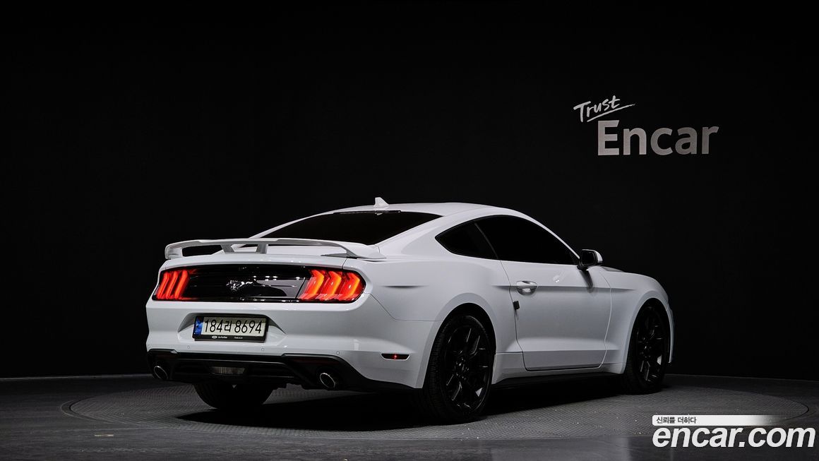 Ford Mustang 2021