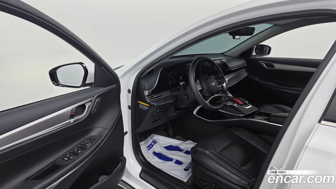 Hyundai Grandeur 2020