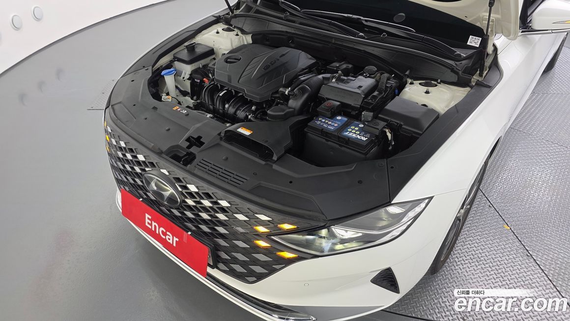 Hyundai Grandeur 2020