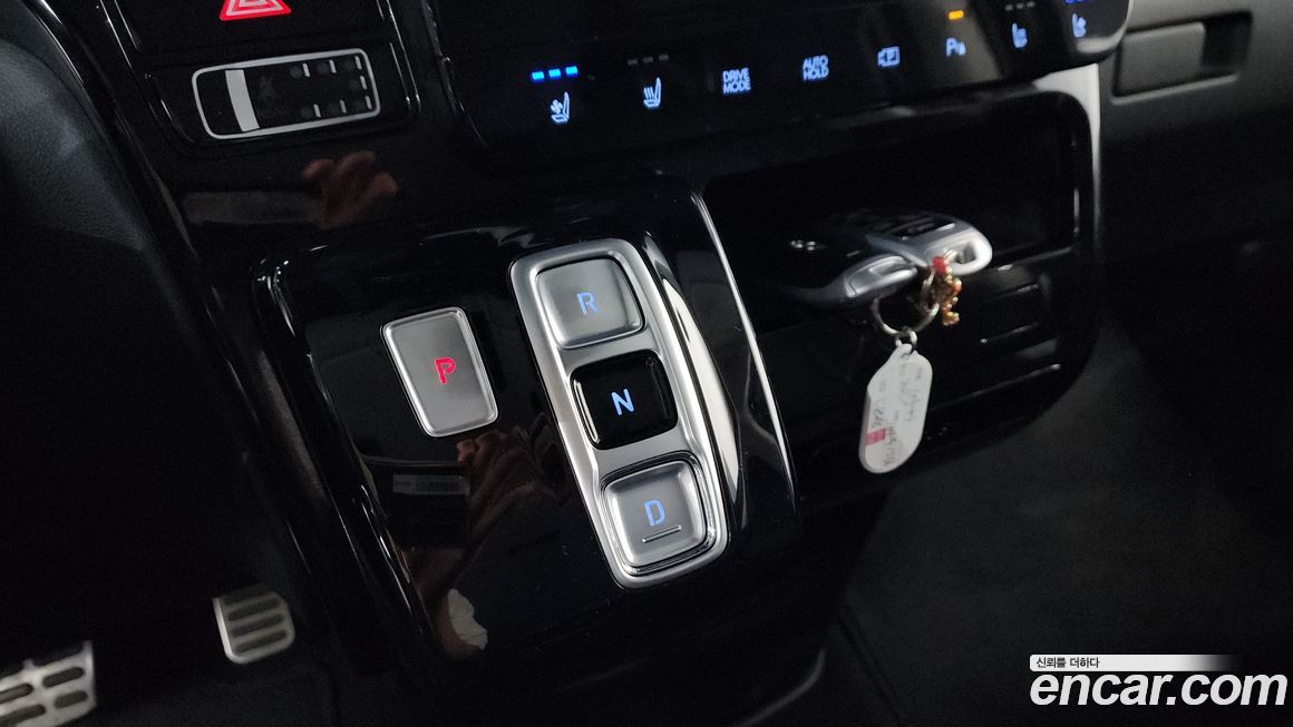 Hyundai Staria 2022