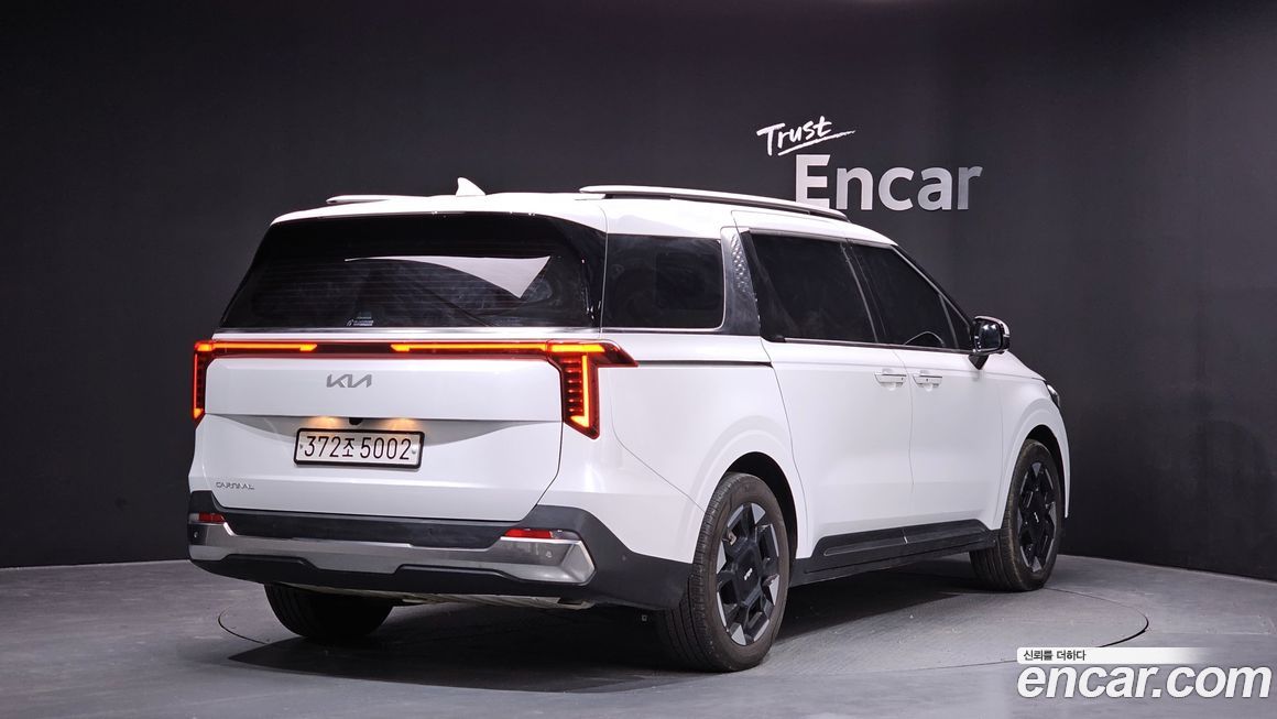 Kia Canival 2025