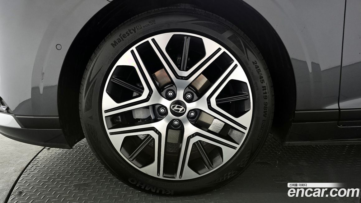 Hyundai Grandeur 2024