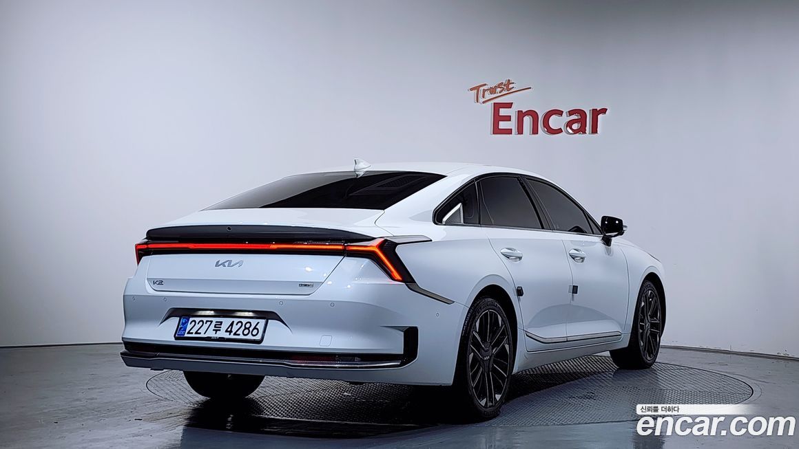 Kia K8 2025