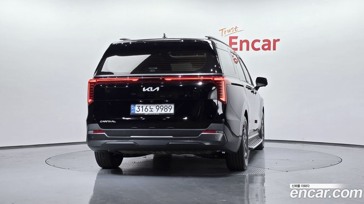 Kia Canival 2025
