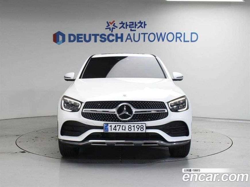 Mercedes-Benz GLC-Class 2023