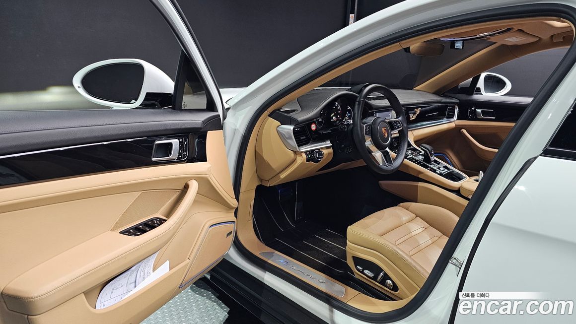 Porsche Panamera 2018