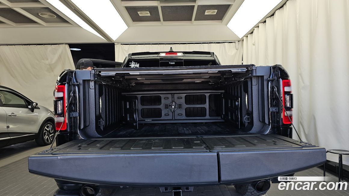 Dodge Ram Pick Up 2020