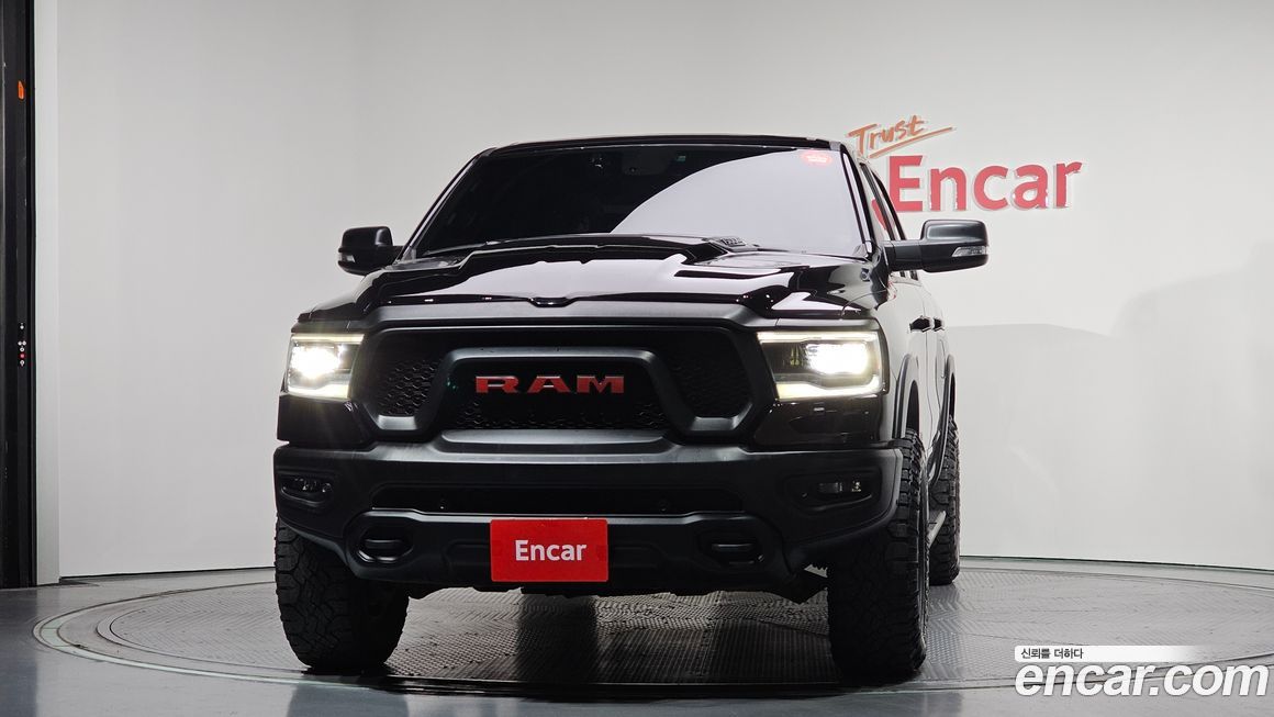 Dodge Ram Pick Up 2020