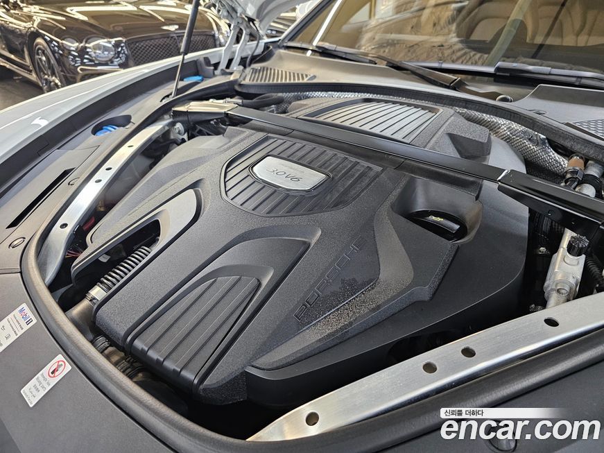 Porsche Panamera 2018