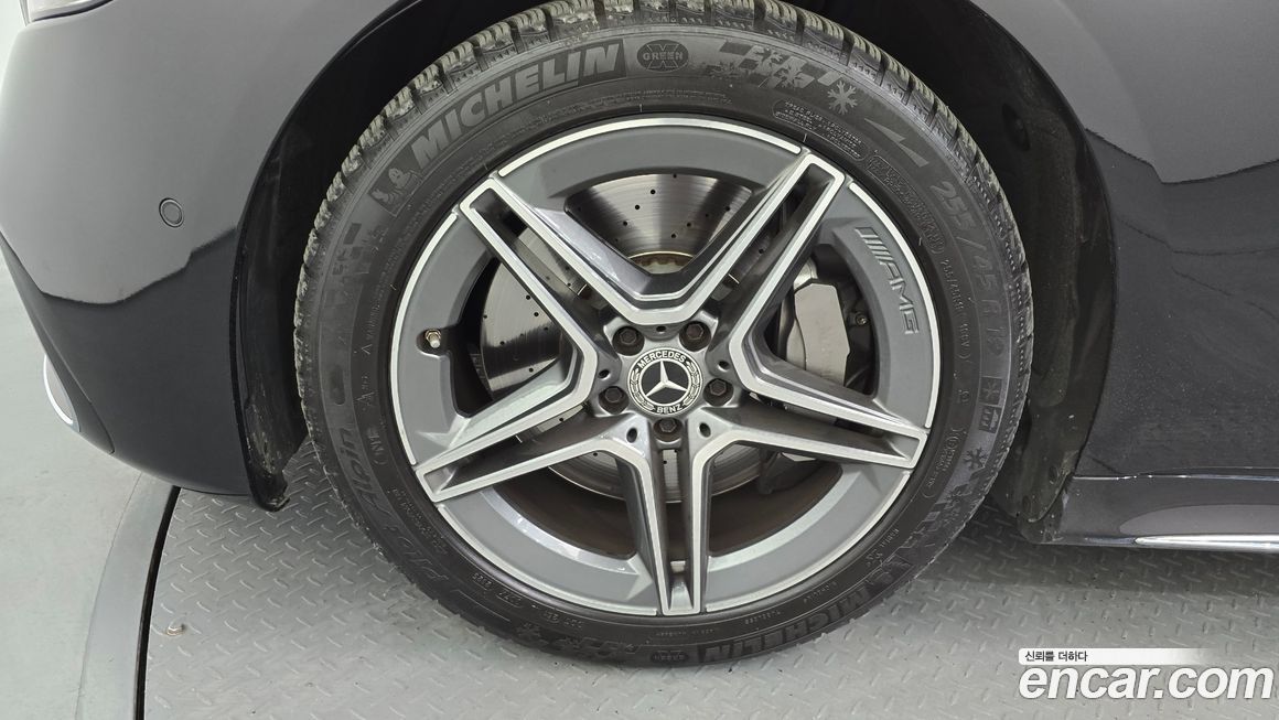 Mercedes-Benz S-Class 2022