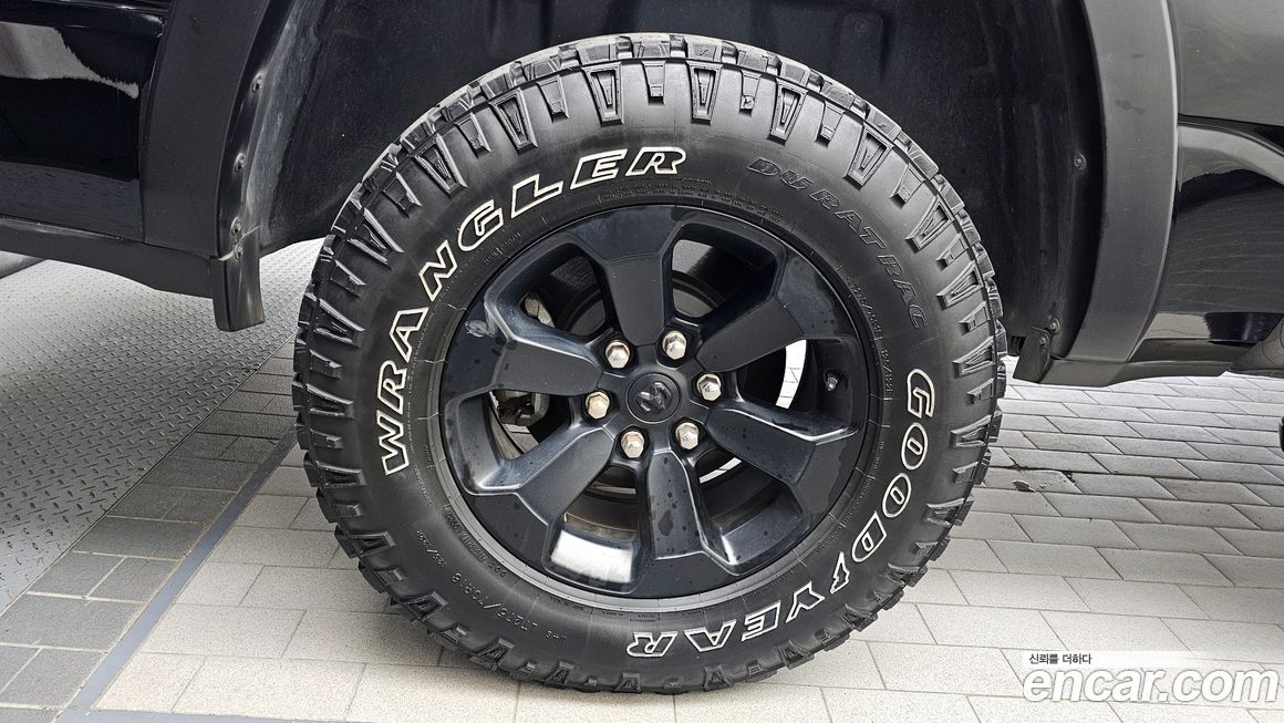 Dodge Ram Pick Up 2020