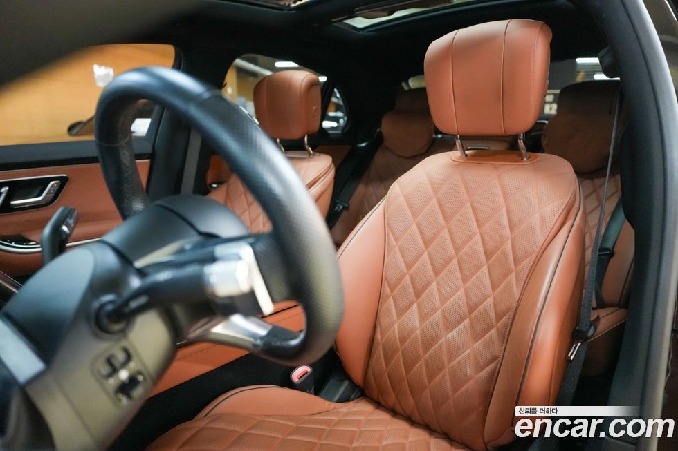 Mercedes-Benz S-Class 2023