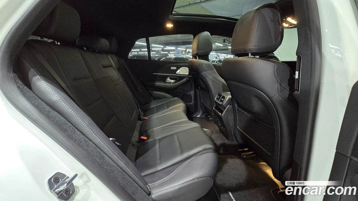 Mercedes-Benz GLE-Class 2024