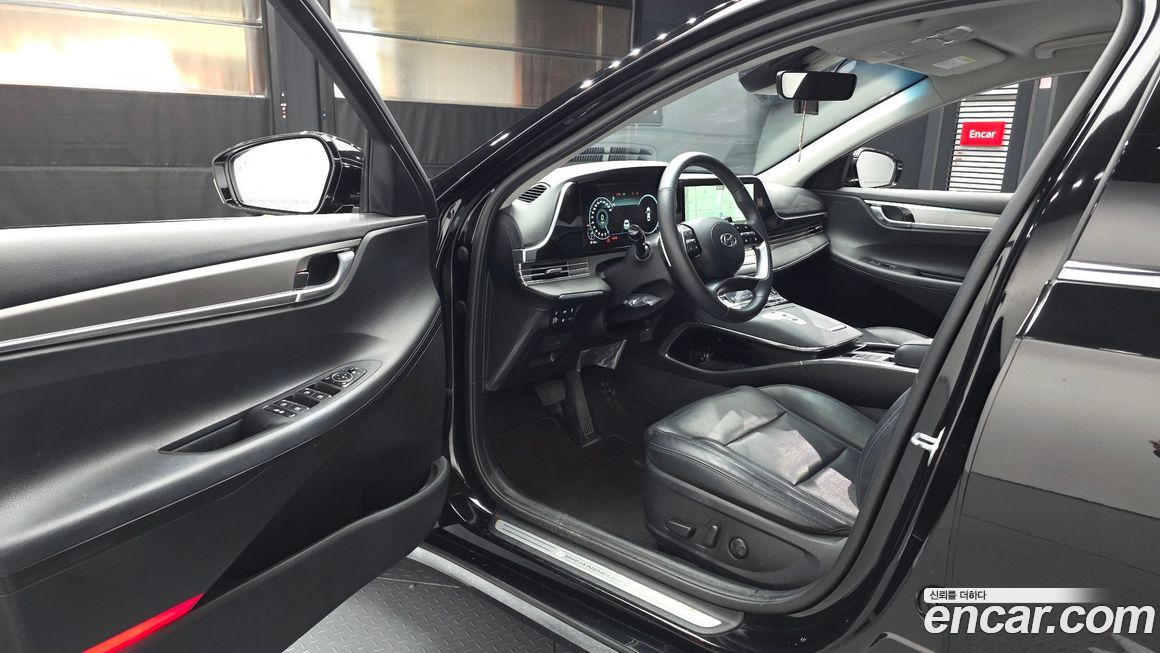 Hyundai Grandeur 2022