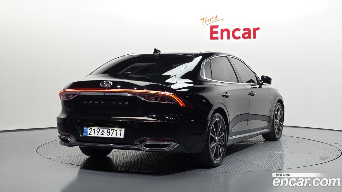 Hyundai Grandeur 2022