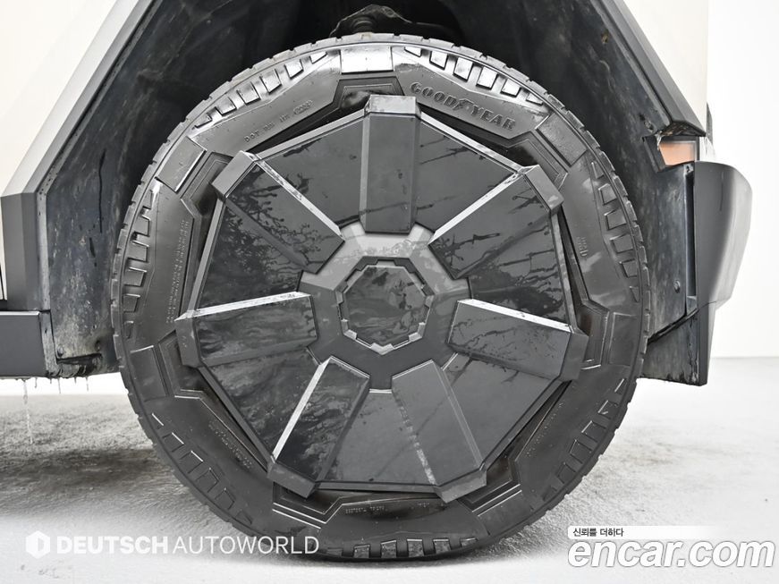 Tesla Cybertruck 2024