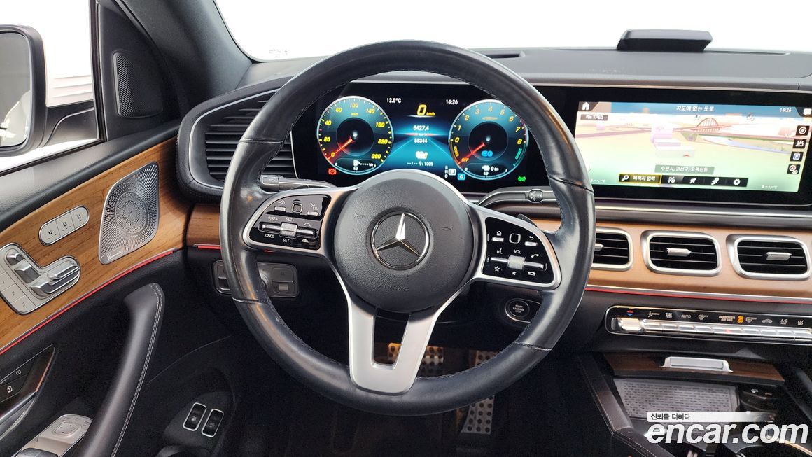 Mercedes-Benz GLE-Class 2021