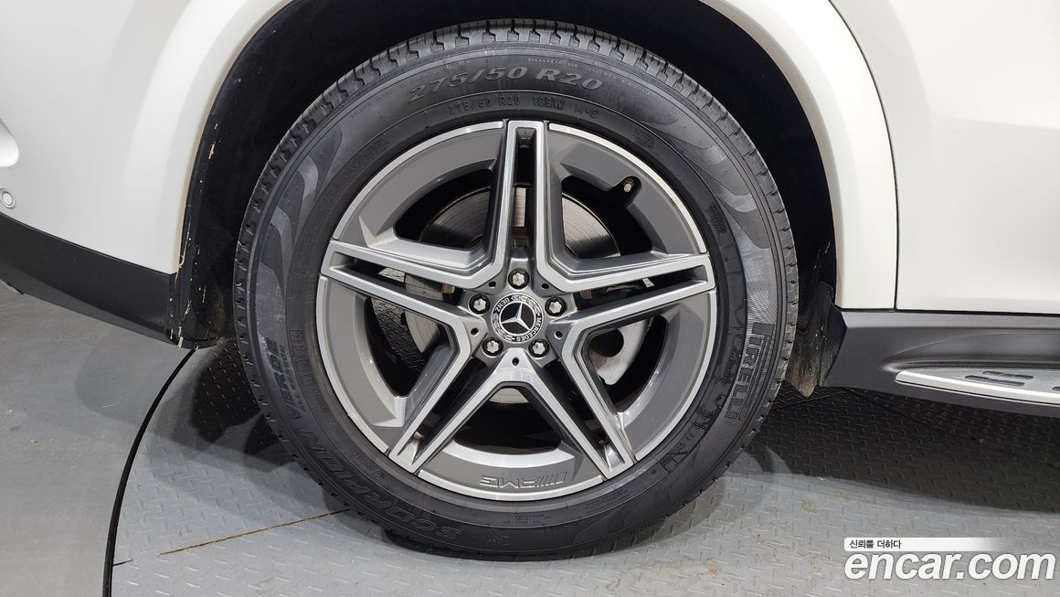 Mercedes-Benz GLE-Class 2021