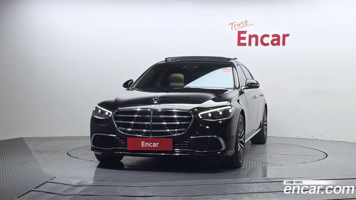 Mercedes-Benz S-Class 2022