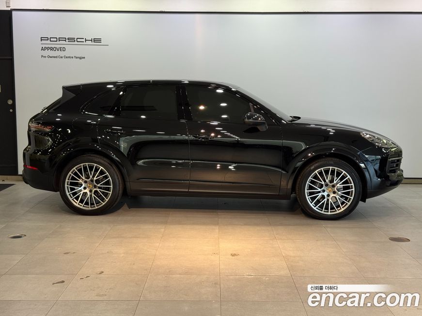 Porsche Cayenne 2023