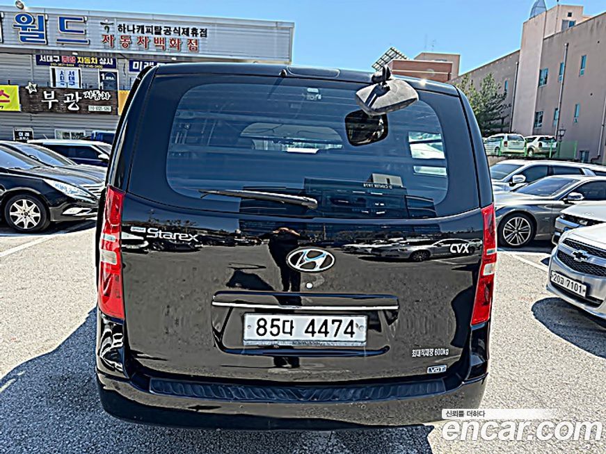 Hyundai Starex 2011