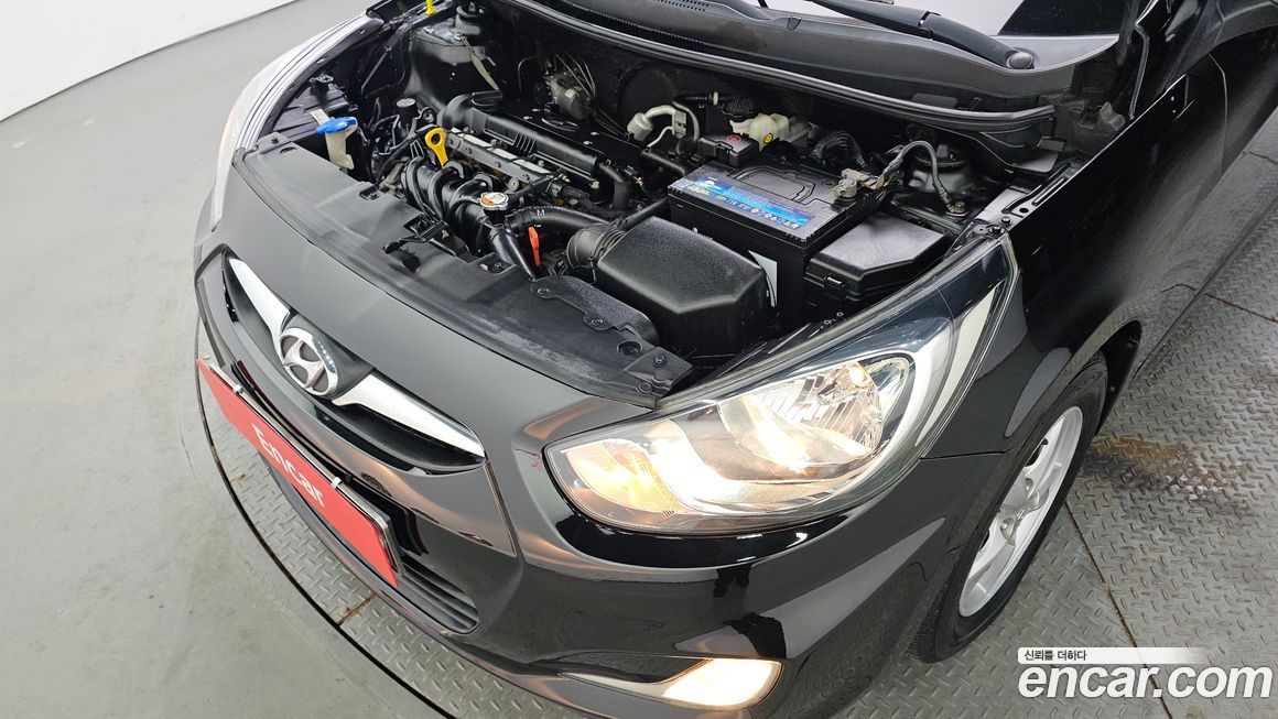 Hyundai Accent 2011