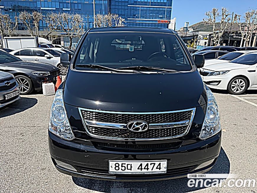 Hyundai Starex 2011