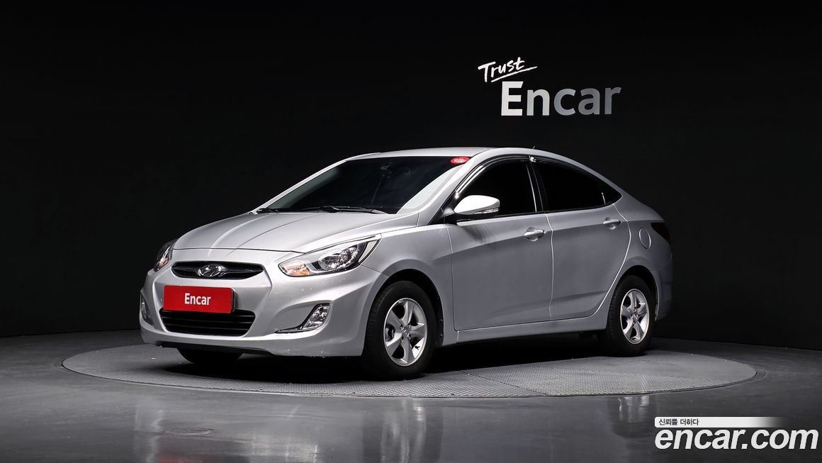 Hyundai Accent 2012