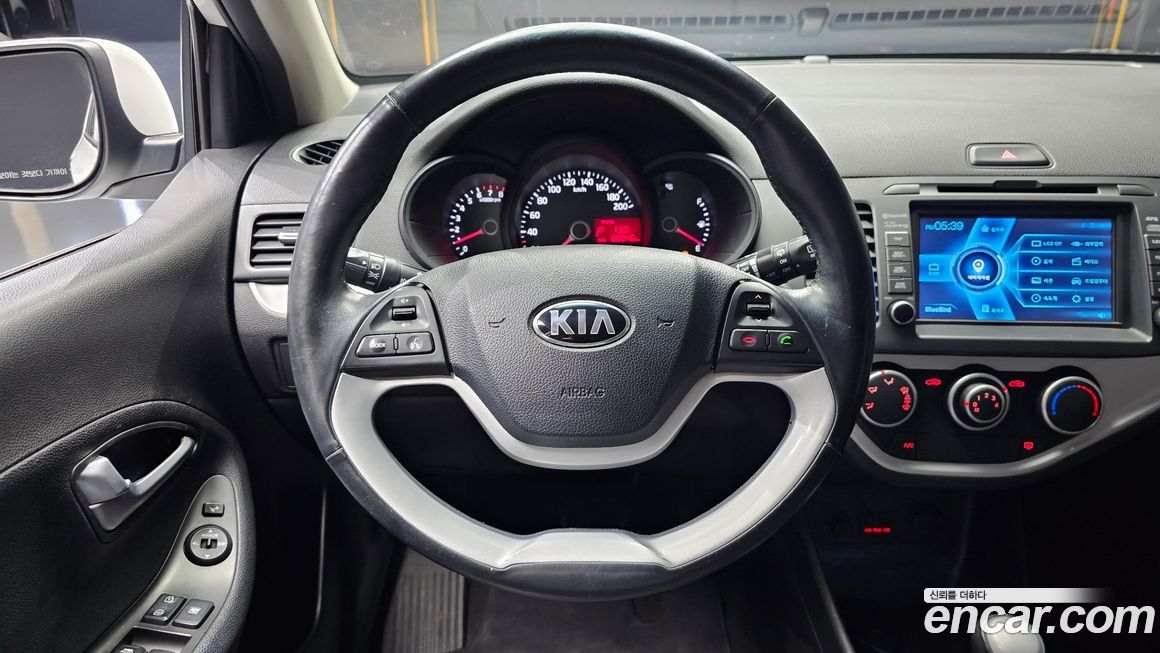 Kia morning 2013