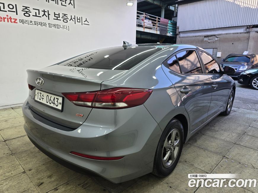 Hyundai AVANTE 2017