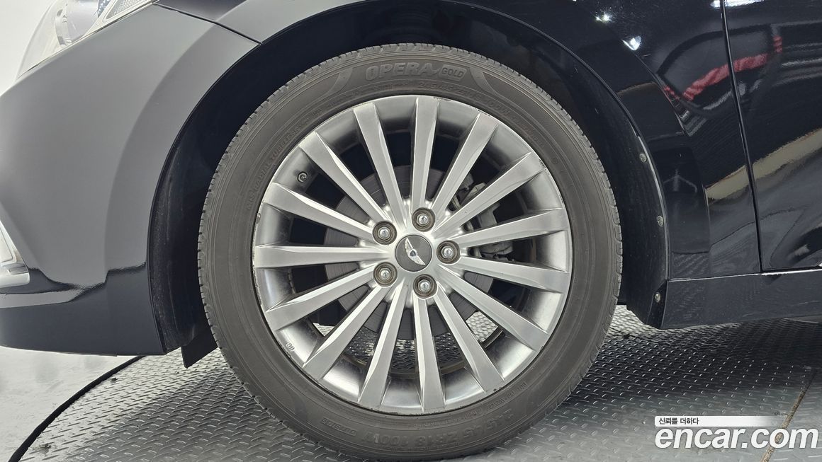 Hyundai Grandeur 2013