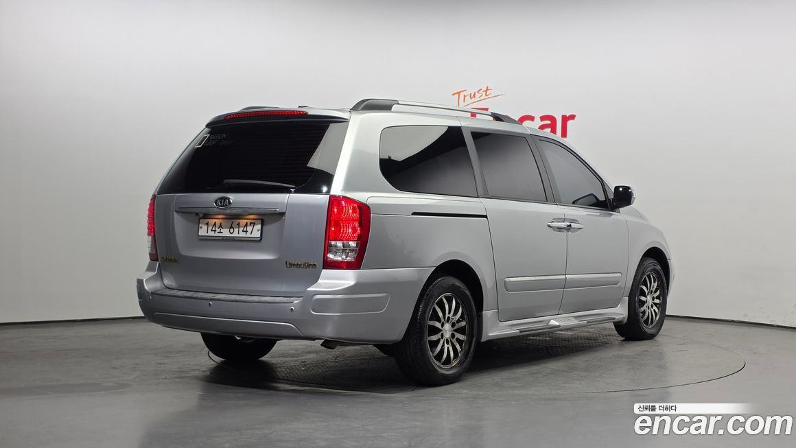 Kia Canival 2010