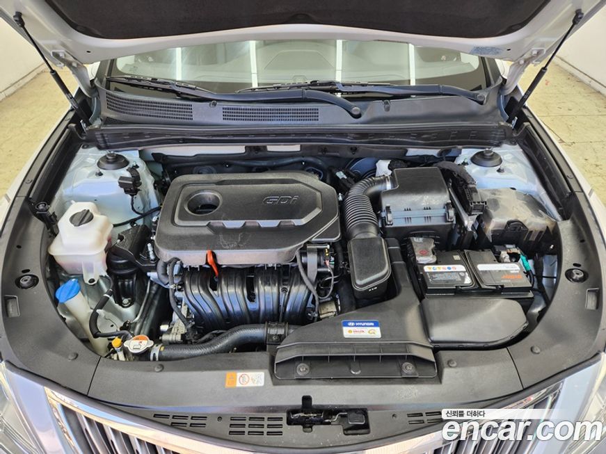 Hyundai Grandeur 2016