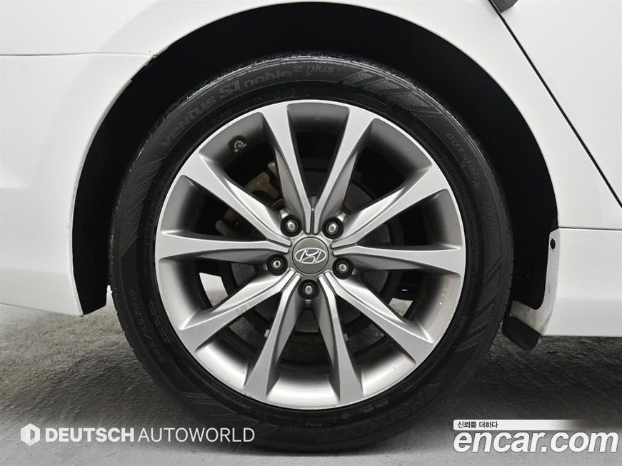 Hyundai Grandeur 2015