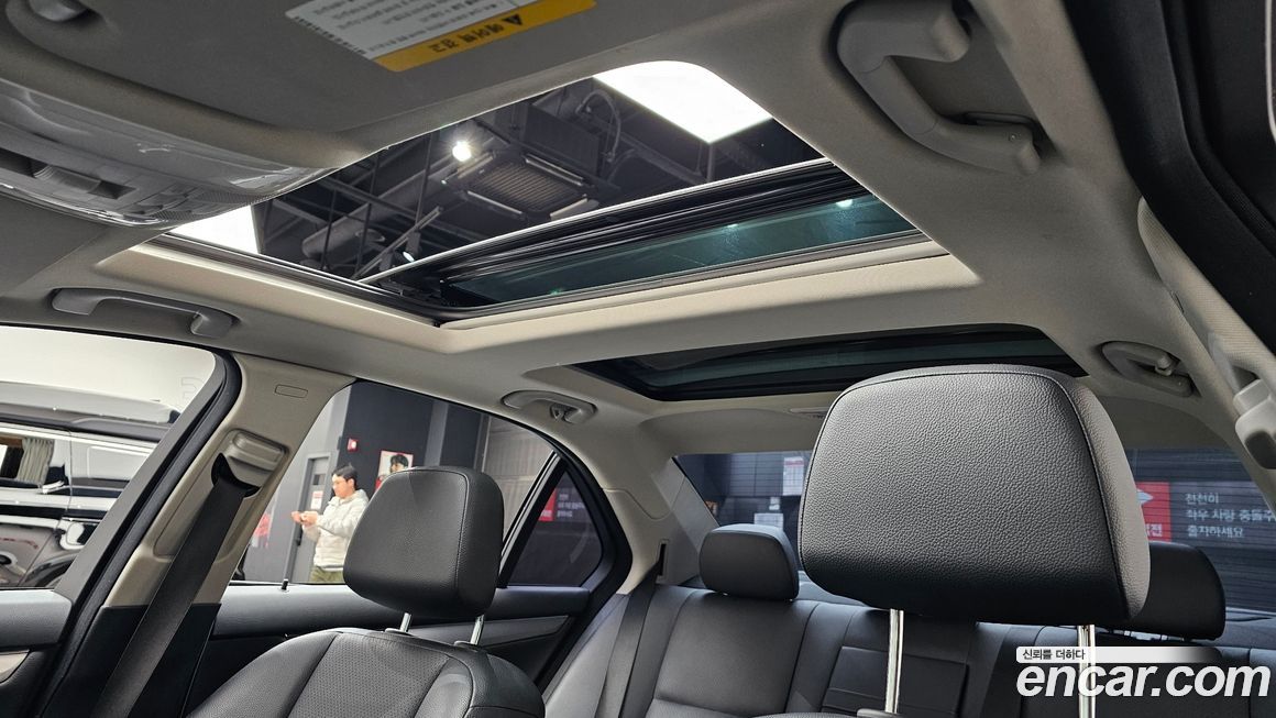 Mercedes-Benz C-Class 2013