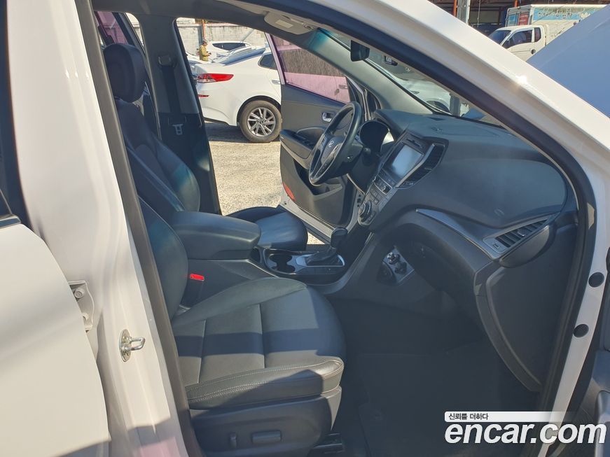 Hyundai Santafe 2016