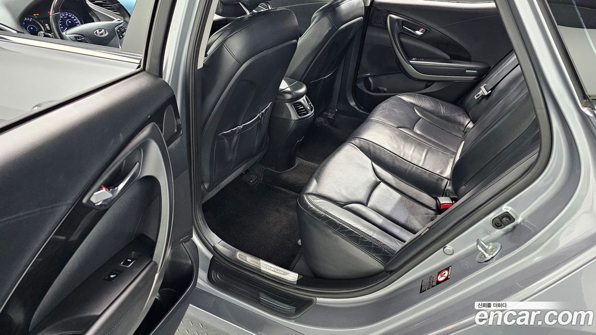 Hyundai Grandeur 2016