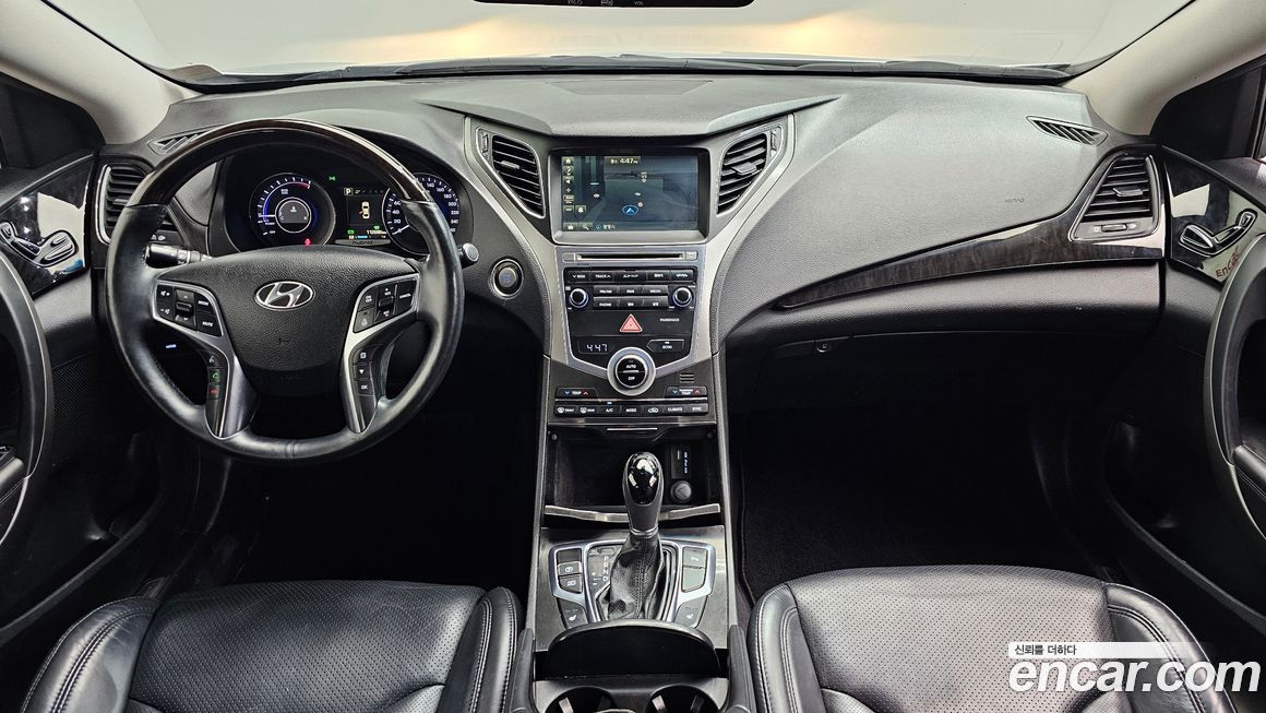 Hyundai Grandeur 2016