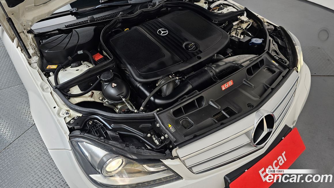 Mercedes-Benz C-Class 2013