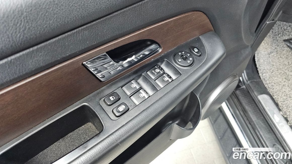 KG_Mobility_Ssangyong Rexton 2014