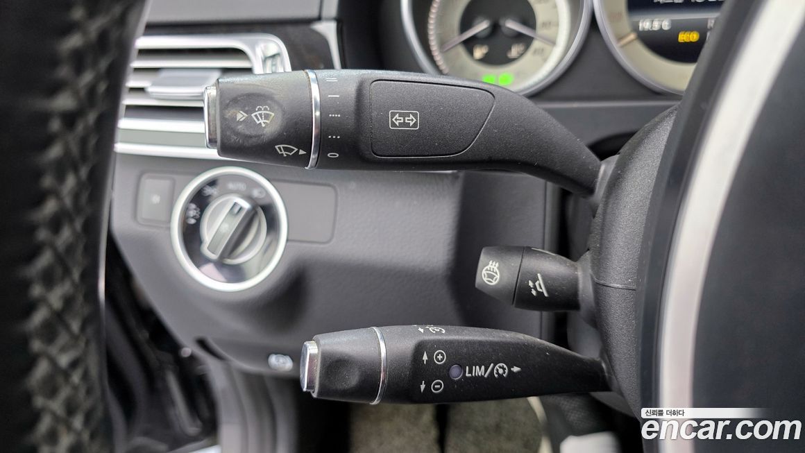 Mercedes-Benz E-Class 2015